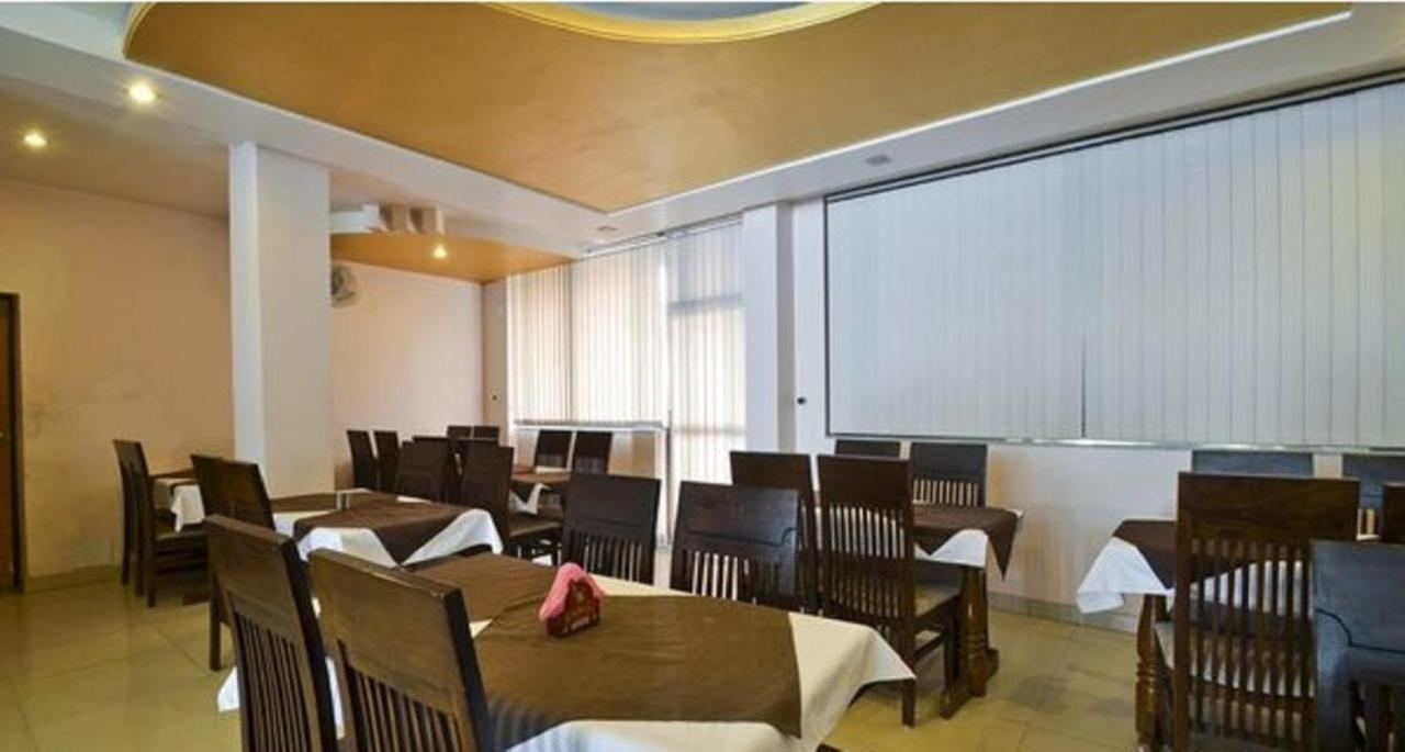 Paramount Hotel Divisione di Divisione di Jaipur Esterno foto
